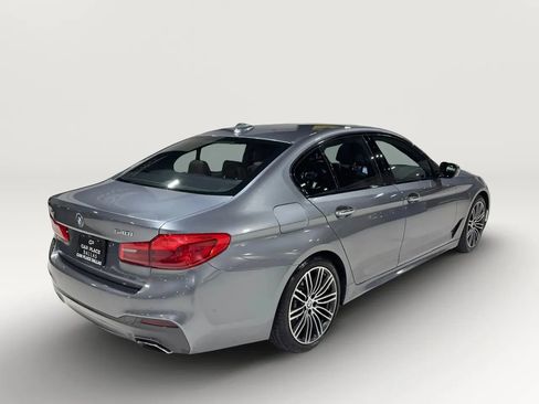 Used 2018 BMW 540i xDrive image 9