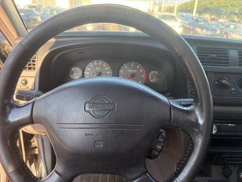 Used 2000 Nissan Xterra XE RWD image 28