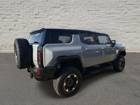 Used 2025 GMC Hummer EV 3X w/ Extreme Off-Road Package image 5