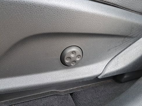 Used 2021 Mercedes-Benz GLC 63 AMG 4MATIC image 16