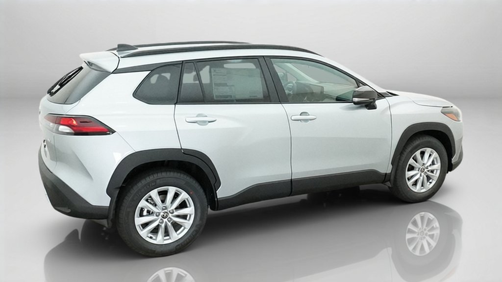 New 2026 Toyota Corolla Cross LE w/ Moonroof Package FWD image 13