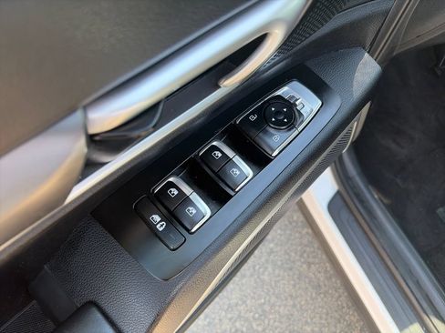 Used 2021 Kia Telluride S FWD image 17