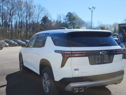 New 2026 Chevrolet Traverse LT w/ LPO, Floor Liner Package