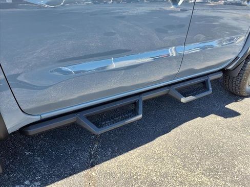 New 2026 Nissan Frontier PRO-4X w/ Pro-4x Convenience Package image 10