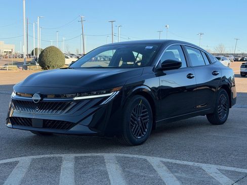 New 2026 Nissan Sentra SV image 2