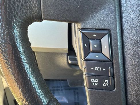 Used 2014 Ford F150 FX4 w/ Equipment Group 402A Luxury image 40