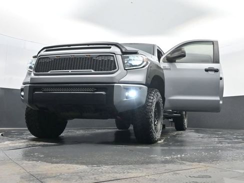Used 2019 Toyota Tundra SR5 w/ TRD Off Road Package image 31