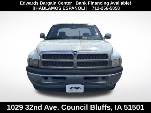 Used 1996 Dodge Ram 1500 Truck 2WD Club Cab image 2