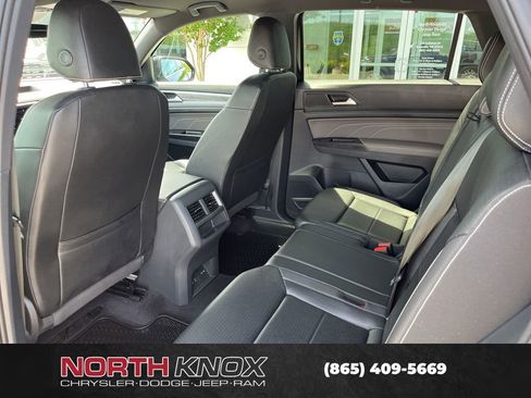 Used 2021 Volkswagen Atlas Cross Sport SE AWD/4WD image 15
