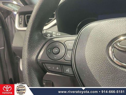 Certified 2023 Toyota RAV4 XLE AWD/4WD image 20