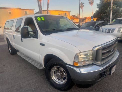 Used 2002 Ford F250 XLT image 1