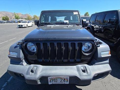 Used 2023 Jeep Wrangler Unlimited Sport AWD/4WD image 3