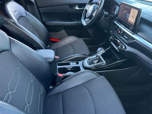 Used 2023 Kia Forte GT-Line w/ GT-Line Technology Package image 16