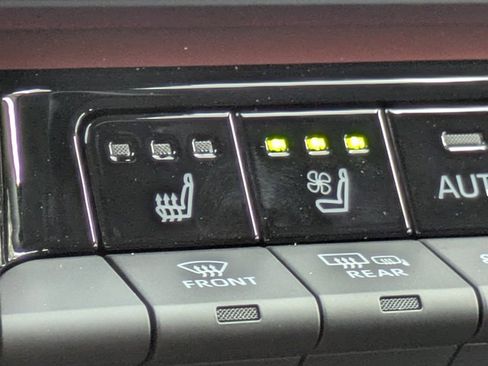 New 2026 Toyota Prius Plug-In Hybrid image 22