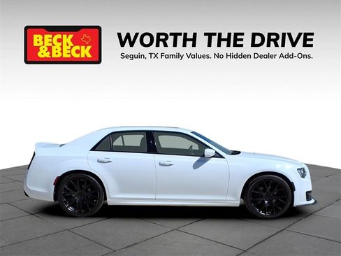 Used 2021 Chrysler 300 S w/ S Model Appearance Package image 4