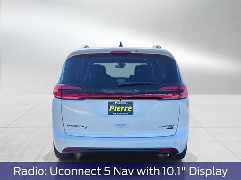 New 2027 Chrysler Pacifica Limited AWD/4WD image 5