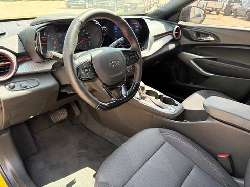 Used 2024 Chevrolet Trax RS w/ Driver Confidence Package FWD image 25
