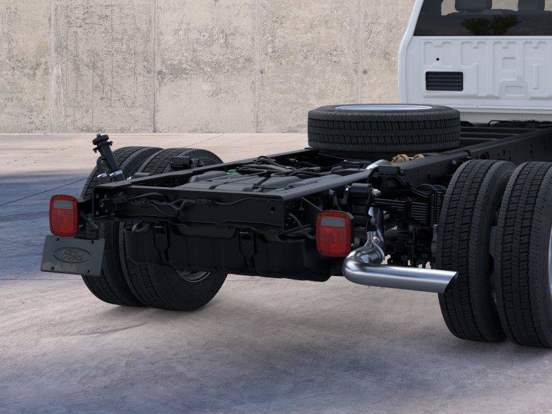 New 2026 Ford F550 2WD Regular Cab Super Duty image 21