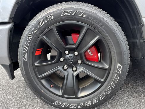 Used 2022 RAM 1500 Big Horn w/ Night Edition RWD image 13