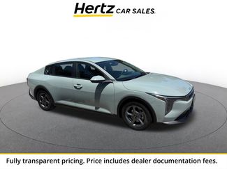 Used 2025 Kia K4 FWD video 1
