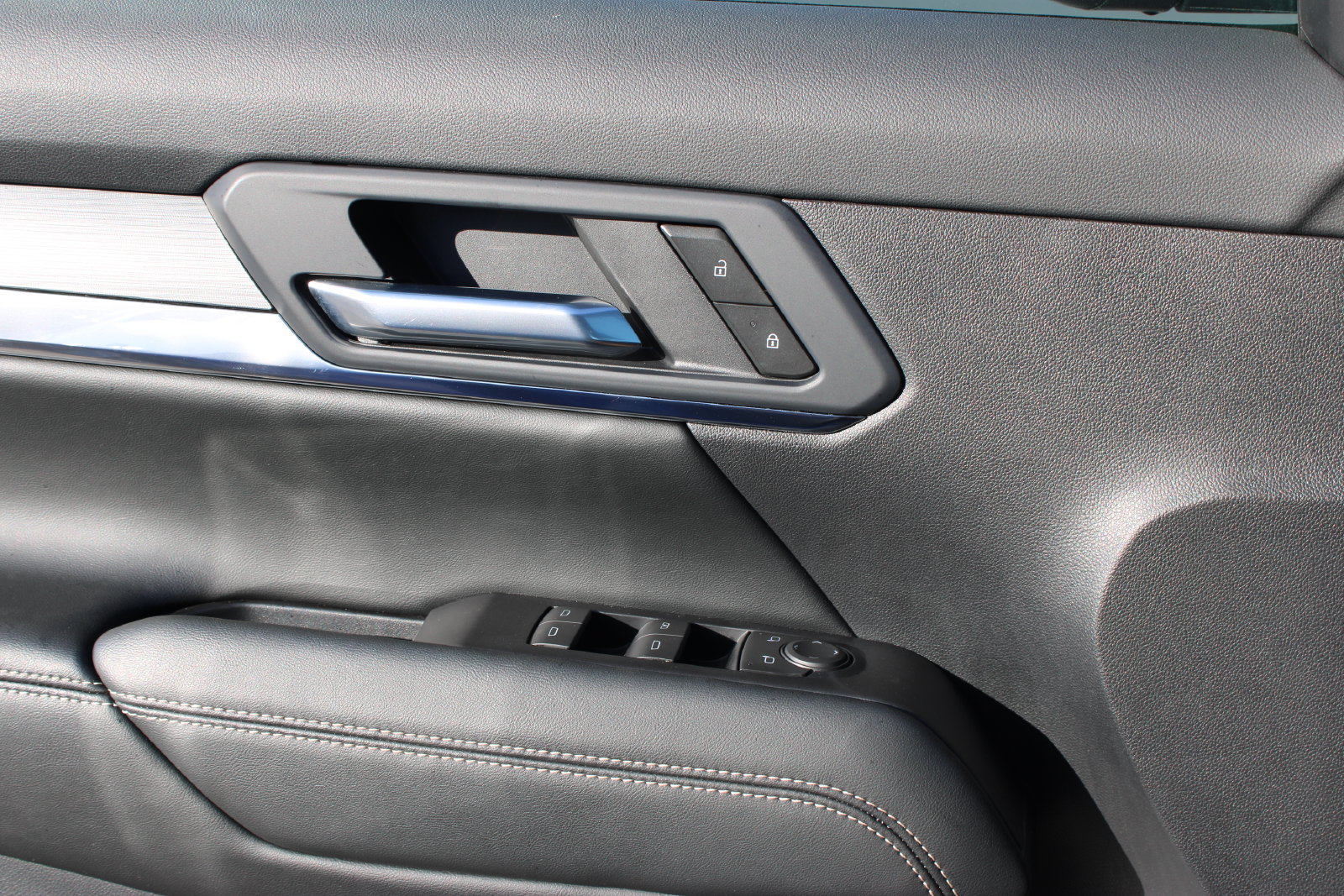 Used 2026 GMC Terrain Elevation FWD image 21