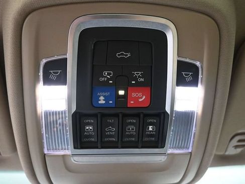 Used 2019 RAM 1500 Limited AWD/4WD image 38