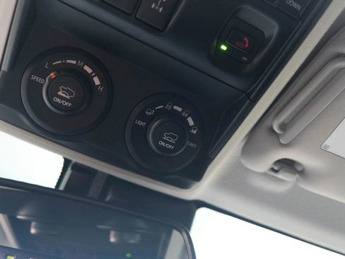 Used 2020 Toyota 4Runner TRD Off-Road Premium w/ Moonroof Package image 38