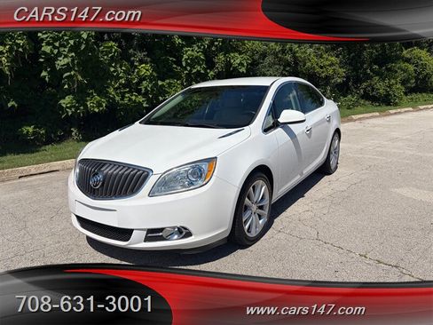 Used 2012 Buick Verano FWD image 1