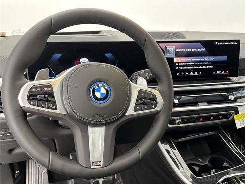 New 2026 BMW X5 xDrive50e image 22