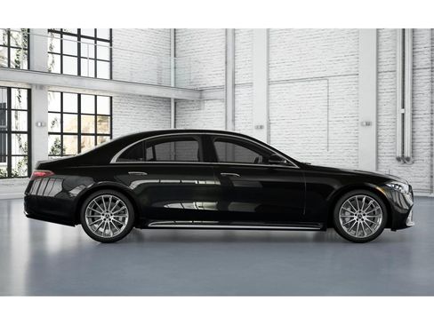 New 2026 Mercedes-Benz S 580 4MATIC Sedan image 16