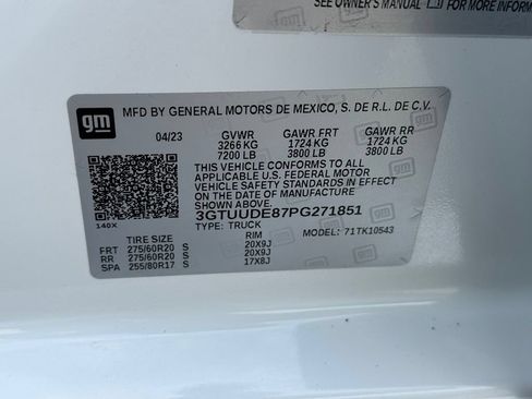 Used 2023 GMC Sierra 1500 SLT w/ SLT Premium Package AWD/4WD image 26