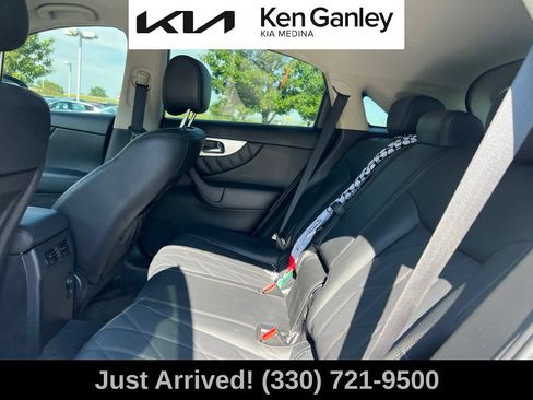 Used 2017 INFINITI QX70 AWD image 10
