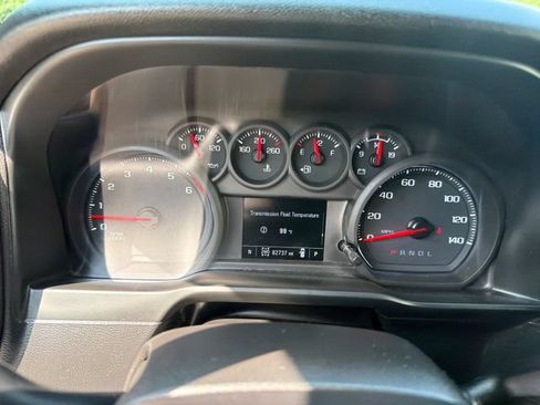 Used 2021 Chevrolet Silverado 1500 Custom Trail Boss AWD/4WD image 17