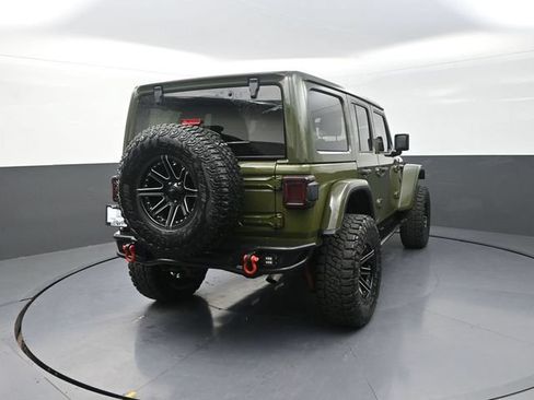 Used 2021 Jeep Wrangler Unlimited Rubicon AWD/4WD image 10