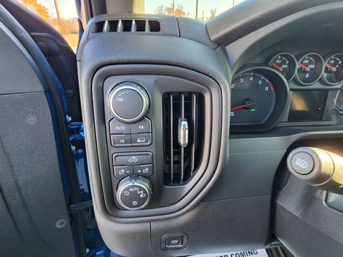 Certified 2023 Chevrolet Silverado 1500 Custom AWD/4WD image 16