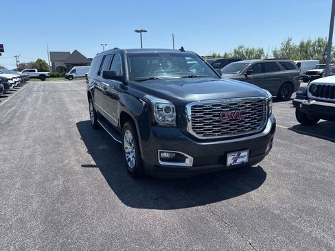 Used 2020 GMC Yukon XL Denali w/ Open Road Package AWD/4WD image 2
