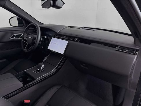 Used 2026 Land Rover Range Rover Velar Dynamic SE AWD/4WD image 28