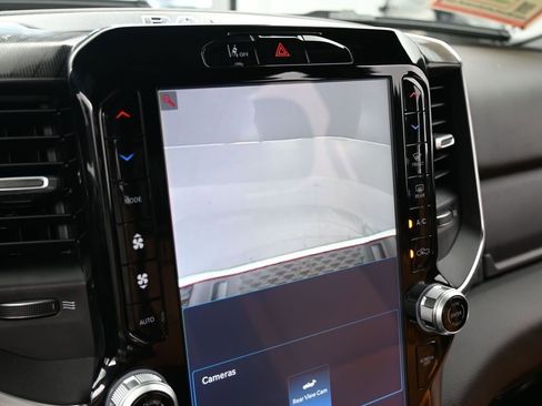 Used 2025 RAM 1500 Big Horn image 26