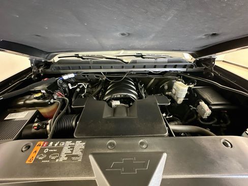 Used 2018 Chevrolet Silverado 1500 LT w/ All Star Edition AWD/4WD image 34