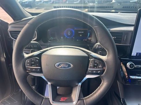 Certified 2023 Ford Explorer ST w/ Equipment Group 401A AWD/4WD image 17