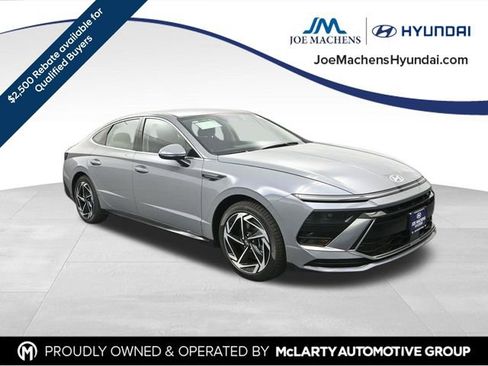 New 2026 Hyundai Sonata SEL image 2