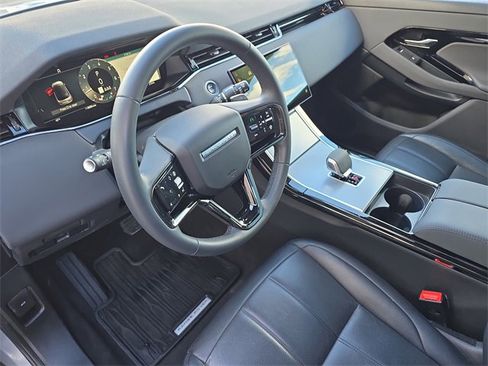 Used 2024 Land Rover Range Rover Evoque S image 19