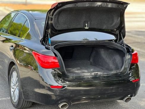 Used 2017 INFINITI Q50 2.0t w/ Moonroof Package RWD image 42