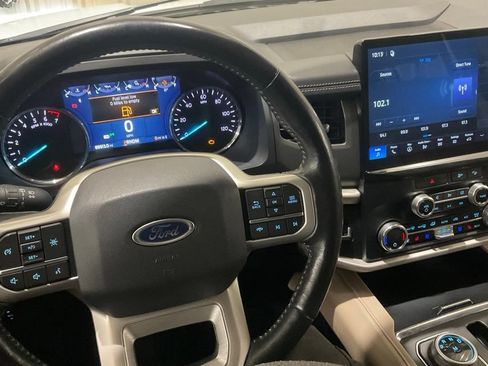 Used 2023 Ford Expedition Max XLT AWD/4WD image 21