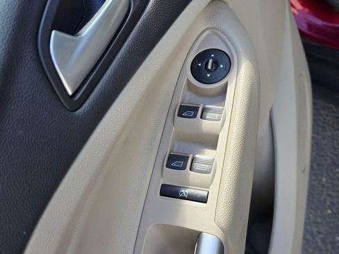 Used 2013 Ford C-MAX SEL image 14