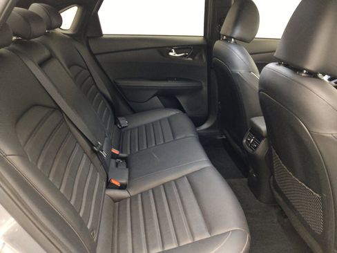Used 2024 Kia Forte GT-Line w/ GT-Line Premium Package FWD image 19