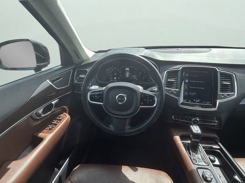 Used 2019 Volvo XC90 T6 Momentum w/ Advanced Package AWD/4WD image 18