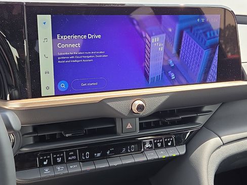 New 2026 Toyota Crown XLE AWD/4WD image 10