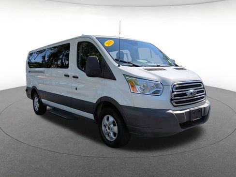 Used 2018 Ford Transit 350 XLT RWD image 7