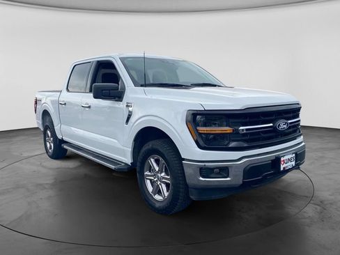 Used 2025 Ford F150 XLT w/ Equipment Group 301A Standard AWD/4WD image 3
